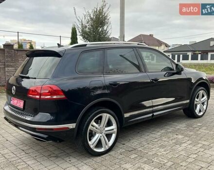 Фольксваген Туарег 2016 в Ровно на Automoto.ua Синий Фольксваген Туарег, объемом двигателя 3 л и пробегом 274 тыс. км за 25900 $, фото 9 на Automoto.ua