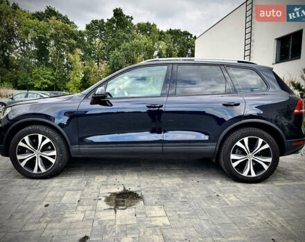 Синий Фольксваген Туарег, объемом двигателя 3 л и пробегом 182 тыс. км за 24900 $, фото 2 на Automoto.ua