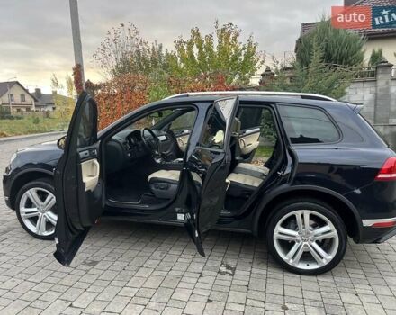 Фольксваген Туарег 2016 в Ровно на Automoto.ua Синий Фольксваген Туарег, объемом двигателя 3 л и пробегом 274 тыс. км за 25900 $, фото 16 на Automoto.ua