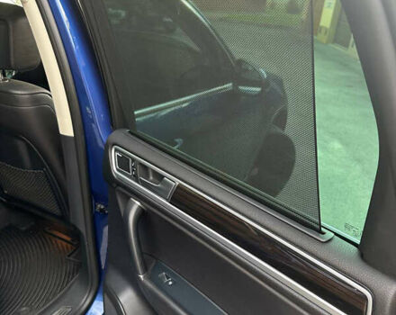 Синій Фольксваген Туарег, об'ємом двигуна 3 л та пробігом 151 тис. км за 24900 $, фото 9 на Automoto.ua