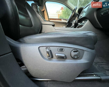 Синий Фольксваген Туарег, объемом двигателя 3 л и пробегом 102 тыс. км за 35900 $, фото 40 на Automoto.ua