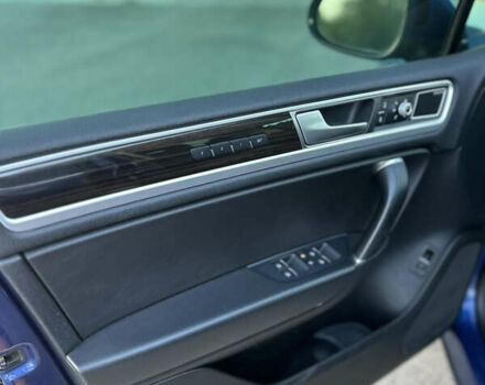 Синій Фольксваген Туарег, об'ємом двигуна 3 л та пробігом 151 тис. км за 24900 $, фото 16 на Automoto.ua