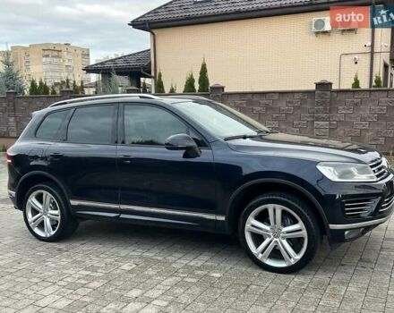 Фольксваген Туарег 2016 в Ровно на Automoto.ua Синий Фольксваген Туарег, объемом двигателя 3 л и пробегом 274 тыс. км за 25900 $, фото 5 на Automoto.ua