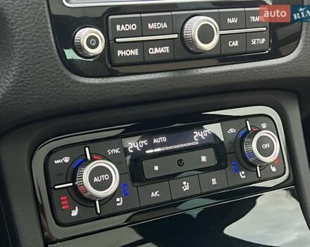 Фольксваген Туарег 2016 в Ровно на Automoto.ua Синий Фольксваген Туарег, объемом двигателя 3 л и пробегом 274 тыс. км за 25900 $, фото 43 на Automoto.ua