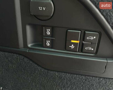 Синий Фольксваген Туарег, объемом двигателя 2.97 л и пробегом 106 тыс. км за 24700 $, фото 23 на Automoto.ua