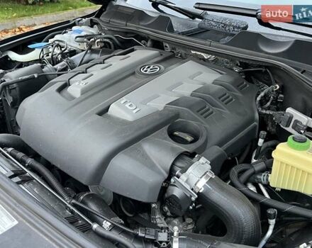 Фольксваген Туарег 2016 в Ровно на Automoto.ua Синий Фольксваген Туарег, объемом двигателя 3 л и пробегом 274 тыс. км за 25900 $, фото 90 на Automoto.ua