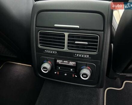 Фольксваген Туарег 2016 в Ровно на Automoto.ua Синий Фольксваген Туарег, объемом двигателя 3 л и пробегом 274 тыс. км за 25900 $, фото 44 на Automoto.ua