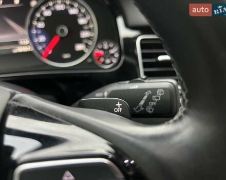 Фольксваген Туарег 2016 в Ровно на Automoto.ua Синий Фольксваген Туарег, объемом двигателя 3 л и пробегом 274 тыс. км за 25900 $, фото 65 на Automoto.ua