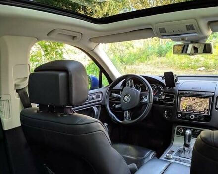 Синий Фольксваген Туарег, объемом двигателя 3 л и пробегом 152 тыс. км за 29000 $, фото 3 на Automoto.ua