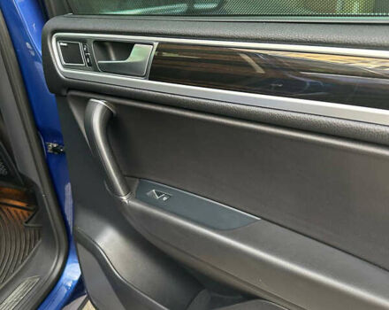 Синій Фольксваген Туарег, об'ємом двигуна 3 л та пробігом 151 тис. км за 24900 $, фото 8 на Automoto.ua