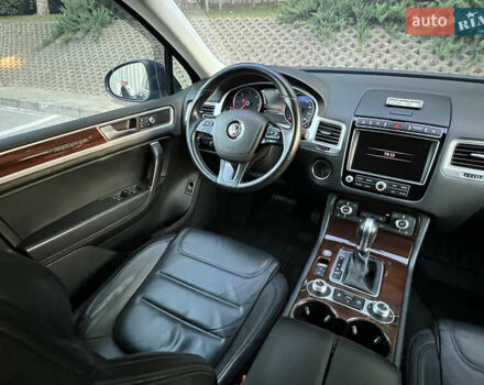 Синий Фольксваген Туарег, объемом двигателя 3 л и пробегом 102 тыс. км за 35900 $, фото 48 на Automoto.ua