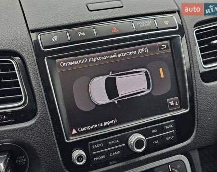 Синій Фольксваген Туарег, об'ємом двигуна 3 л та пробігом 199 тис. км за 27999 $, фото 14 на Automoto.ua