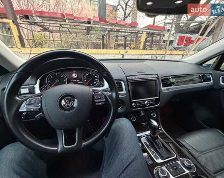 Синій Фольксваген Туарег, об'ємом двигуна 2.97 л та пробігом 114 тис. км за 36200 $, фото 4 на Automoto.ua