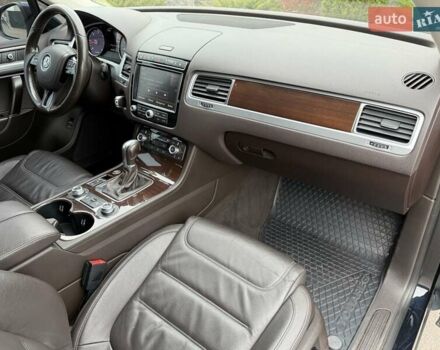 Синий Фольксваген Туарег, объемом двигателя 2.97 л и пробегом 196 тыс. км за 29999 $, фото 54 на Automoto.ua