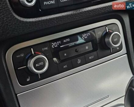 Синій Фольксваген Туарег, об'ємом двигуна 3 л та пробігом 199 тис. км за 27999 $, фото 16 на Automoto.ua