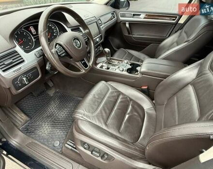 Синий Фольксваген Туарег, объемом двигателя 2.97 л и пробегом 196 тыс. км за 29999 $, фото 42 на Automoto.ua