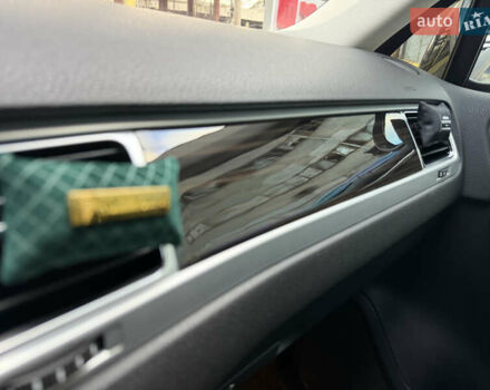 Синій Фольксваген Туарег, об'ємом двигуна 2.97 л та пробігом 114 тис. км за 36200 $, фото 8 на Automoto.ua