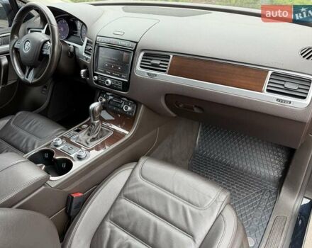 Синий Фольксваген Туарег, объемом двигателя 2.97 л и пробегом 196 тыс. км за 29999 $, фото 55 на Automoto.ua