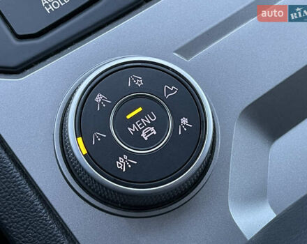 Синий Фольксваген Туарег, объемом двигателя 2.97 л и пробегом 89 тыс. км за 39900 $, фото 18 на Automoto.ua