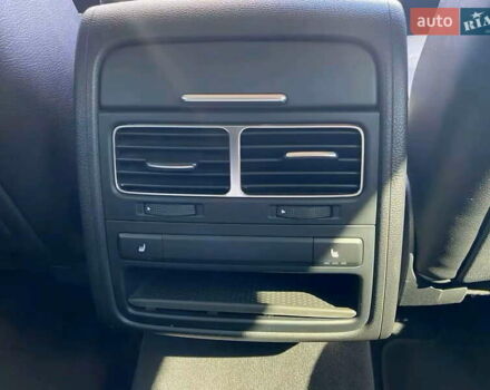 Синий Фольксваген Туарег, объемом двигателя 3 л и пробегом 178 тыс. км за 27900 $, фото 21 на Automoto.ua