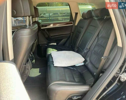 Синий Фольксваген Туарег, объемом двигателя 3 л и пробегом 178 тыс. км за 27900 $, фото 16 на Automoto.ua