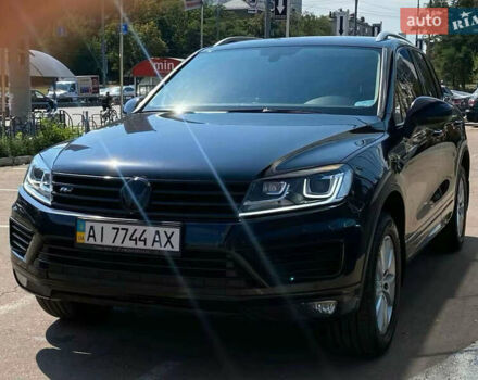 Синий Фольксваген Туарег, объемом двигателя 3 л и пробегом 178 тыс. км за 27900 $, фото 2 на Automoto.ua