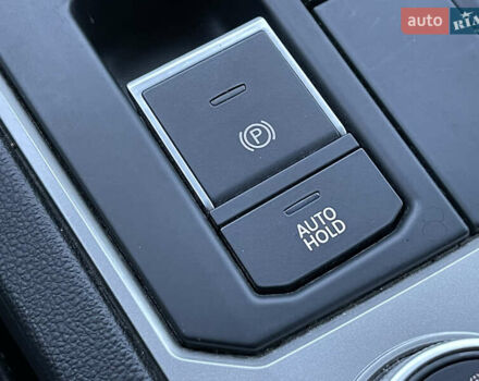 Синий Фольксваген Туарег, объемом двигателя 2.97 л и пробегом 89 тыс. км за 39900 $, фото 19 на Automoto.ua