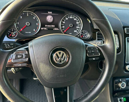 Синий Фольксваген Туарег, объемом двигателя 2.97 л и пробегом 245 тыс. км за 26000 $, фото 9 на Automoto.ua