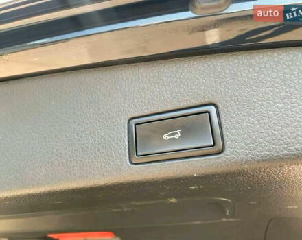 Синий Фольксваген Туарег, объемом двигателя 3 л и пробегом 178 тыс. км за 27900 $, фото 18 на Automoto.ua