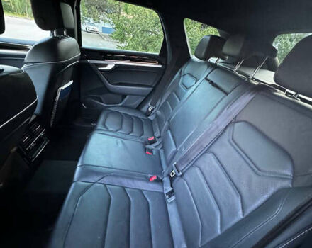 Синій Фольксваген Туарег, об'ємом двигуна 3 л та пробігом 262 тис. км за 29500 $, фото 14 на Automoto.ua