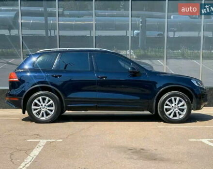 Синий Фольксваген Туарег, объемом двигателя 3 л и пробегом 178 тыс. км за 27900 $, фото 4 на Automoto.ua