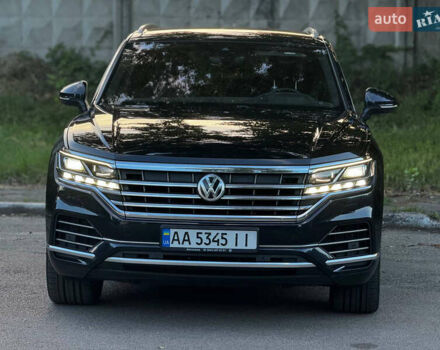 Синій Фольксваген Туарег, об'ємом двигуна 3 л та пробігом 262 тис. км за 29500 $, фото 1 на Automoto.ua