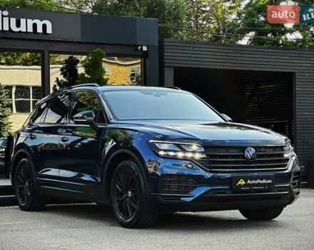 Синій Фольксваген Туарег, об'ємом двигуна 2.97 л та пробігом 125 тис. км за 59000 $, фото 2 на Automoto.ua