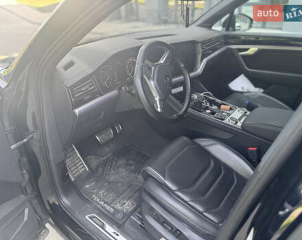 Синий Фольксваген Туарег, объемом двигателя 2.97 л и пробегом 233 тыс. км за 44500 $, фото 5 на Automoto.ua