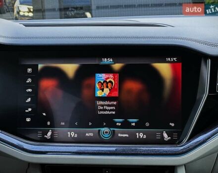 Синій Фольксваген Туарег, об'ємом двигуна 2.97 л та пробігом 125 тис. км за 59000 $, фото 31 на Automoto.ua