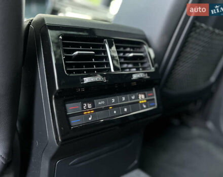 Синій Фольксваген Туарег, об'ємом двигуна 4 л та пробігом 144 тис. км за 52900 $, фото 22 на Automoto.ua