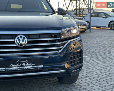 Синій Фольксваген Туарег, об'ємом двигуна 2.97 л та пробігом 90 тис. км за 37700 $, фото 2 на Automoto.ua