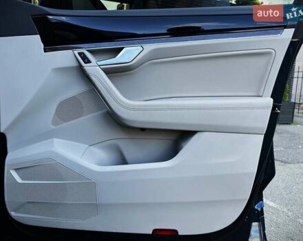 Синій Фольксваген Туарег, об'ємом двигуна 2.97 л та пробігом 125 тис. км за 59000 $, фото 25 на Automoto.ua