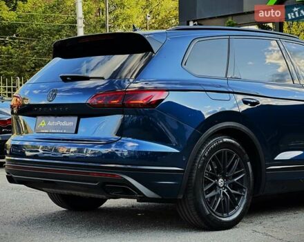 Синій Фольксваген Туарег, об'ємом двигуна 2.97 л та пробігом 125 тис. км за 59000 $, фото 15 на Automoto.ua