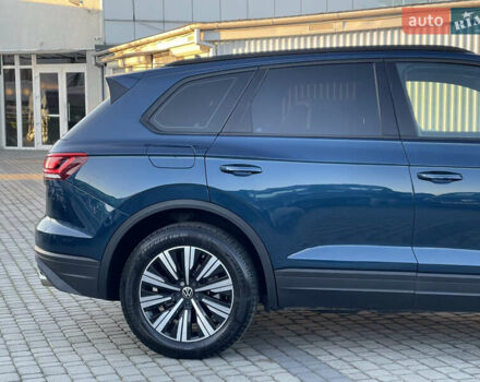 Синій Фольксваген Туарег, об'ємом двигуна 2.97 л та пробігом 90 тис. км за 37700 $, фото 7 на Automoto.ua