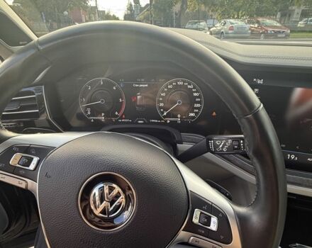 Синий Фольксваген Туарег, объемом двигателя 3 л и пробегом 180 тыс. км за 51000 $, фото 3 на Automoto.ua