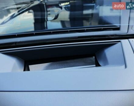 Синій Фольксваген Туарег, об'ємом двигуна 2.97 л та пробігом 125 тис. км за 59000 $, фото 41 на Automoto.ua