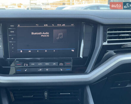 Синій Фольксваген Туарег, об'ємом двигуна 2.97 л та пробігом 90 тис. км за 37700 $, фото 30 на Automoto.ua