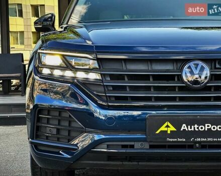 Синій Фольксваген Туарег, об'ємом двигуна 2.97 л та пробігом 125 тис. км за 59000 $, фото 3 на Automoto.ua