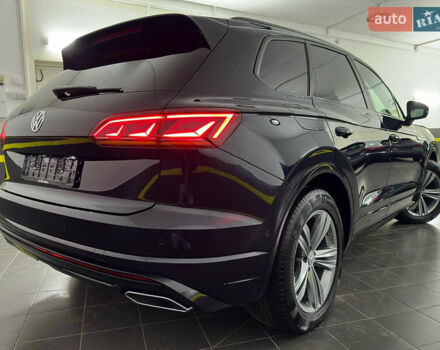 Синій Фольксваген Туарег, об'ємом двигуна 3 л та пробігом 117 тис. км за 52999 $, фото 6 на Automoto.ua