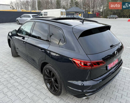 Синий Фольксваген Туарег, объемом двигателя 3.96 л и пробегом 122 тыс. км за 61900 $, фото 29 на Automoto.ua