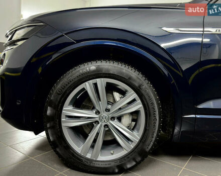 Синій Фольксваген Туарег, об'ємом двигуна 3 л та пробігом 117 тис. км за 52999 $, фото 34 на Automoto.ua