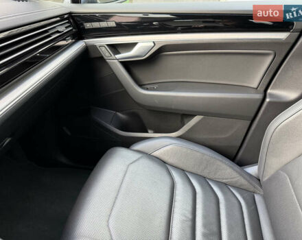 Синий Фольксваген Туарег, объемом двигателя 3 л и пробегом 88 тыс. км за 52000 $, фото 25 на Automoto.ua