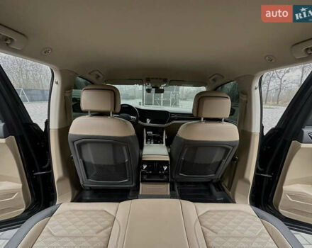 Синий Фольксваген Туарег, объемом двигателя 3 л и пробегом 115 тыс. км за 55000 $, фото 11 на Automoto.ua