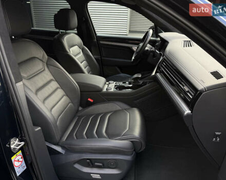 Синий Фольксваген Туарег, объемом двигателя 3 л и пробегом 88 тыс. км за 52000 $, фото 9 на Automoto.ua